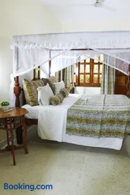 Tembo Court Apartments - Image 3