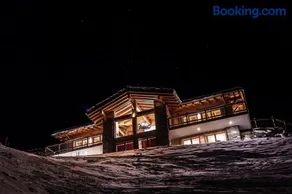 Chalet Ibex - Image 2