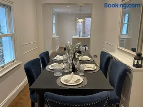 Castle View House - Image 4