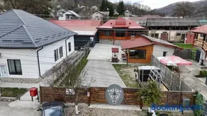 CĂSUȚA BUNICII CU PRISPĂ - Image 1