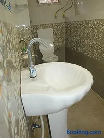 THE BLISS HOME STAY - Image 4