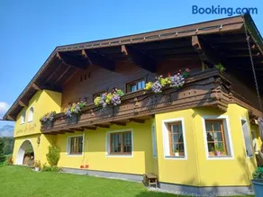 Landhaus St. Georg - Image 1