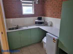 1st T Motel - Image 4