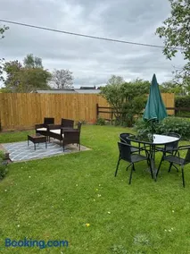 Dog & Family Friendly Private Cottage in Orleton - Image 1