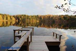 Cozy Cabin by the Lake - Image 1