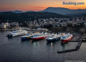 Meintis Apartments Rafina - Image 3