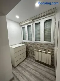 Cozy 1-Bedroom Apartment - Image 3