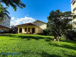 Casa central na cidade do Cristo - Superior - Image 1