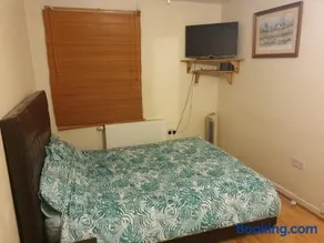 Olympus Apartment - Image 5