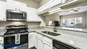 Landing Modern Apartment with Amazing Amenities (ID8796X21) - Image 3