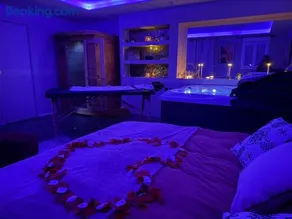 Maison avec Spa Privatif, Jacuzzi et Sauna - Image 2