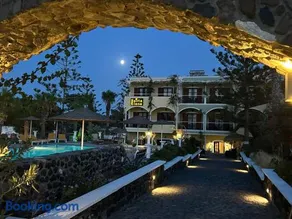 Santa Elena - Image 2