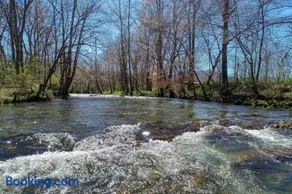 Creekside Memories - Image 1