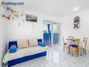 Inviting Apartment near Mala Mandra Beach - Image 2