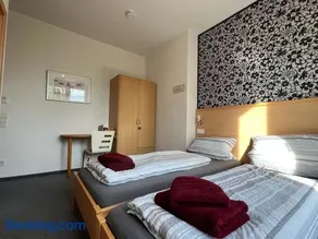 Ferienunterkunft mit 4 Doppelzimmern in Einbeck!! - Image 5