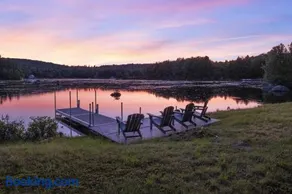 Lakefront Log Cabin on 2 acres - Image 1