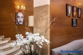 CITYHOTEL - Image 5