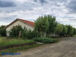 Kentaur Guesthouse - Image 2