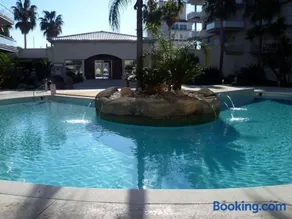 Piscines - Climatisation - Calme - WIFI - Plages - Vue - Bord de mer - Parking - Image 2
