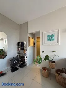 Prime Location at the Heart of Ipanema - Image 2