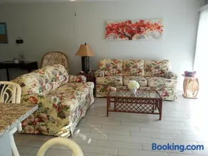 1+1 Large condo Sarasota - Image 3