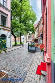 Old Riga Dome Square Apartment - Image 3