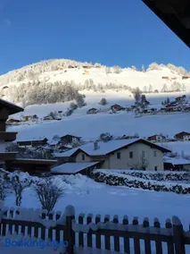 Ado's Haus - Image 2