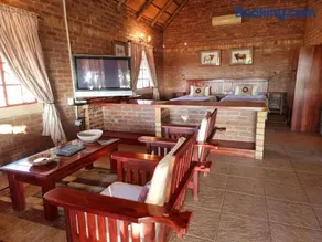 Wayside Chalets - Image 3