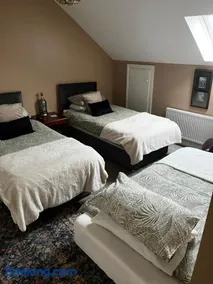 Alma’s retreat - Image 2