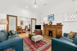 Two bedroom house with great outdoor area - Image 2