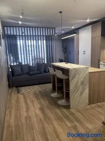 Apartament AMSTERDAM w centrum z prywatnym zadaszonym parkingiem - IZBY PODHALAŃSKIE - Image 2