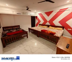 ROYAL GRAND Homestay & Resort - Image 2