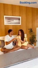 Loft Saint Tropez - Image 3