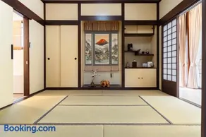 Furusato Matcha Cafe & Ryokan Homestay Chiangmai - Image 2