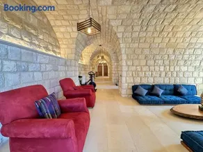 La Villa Maree 5BR, with Pool, Gym, Sauna, Wine Cave - Image 4