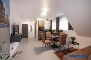 Bergtraum Appartements - New York 5 by AA Holiday Homes - Image 3