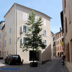 Le Clos St Louis - Image 4