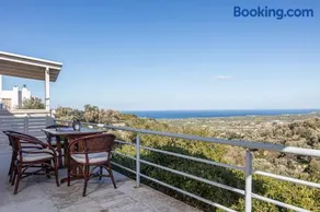 Plakoti Apartment 5, shared pool and amazing view - Image 2
