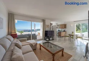 Comfy 2BR 2Bathroom Parking Pool Sea Views Elviria Alta - Image 3