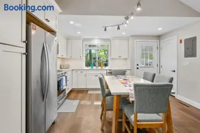Charming cottage in New Seabury - Image 2