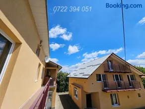 Vila pe deal in Poiana Marului - Image 1