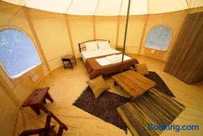 Paliouri Luxury Bungalows - Image 2