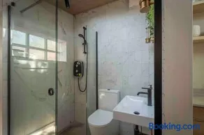 The Nook Guest House - Image 1