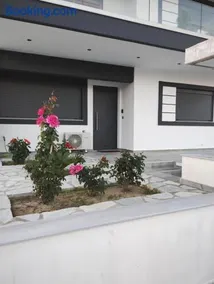 Luxury Apartments - Image 3