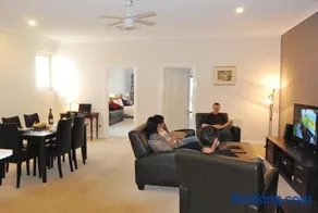 Brayfield Cottage - Image 1
