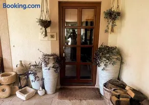 Olive Tree House - Image 5