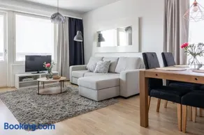 Arctic Railway City Suite - Image 5