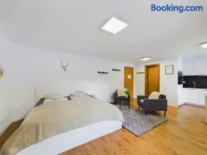 Breathtaking View Apartment near Zermatt with Parking - Image 3