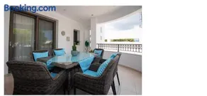 Jack Villa's - Image 5