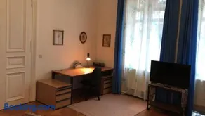 Child-friendly flat with BBQ & garden | Good for workation | Pets allowed - Image 2